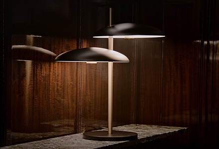 Onism Table Lamp fra Avilo