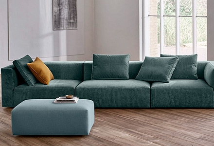 JUUL sofa model 101